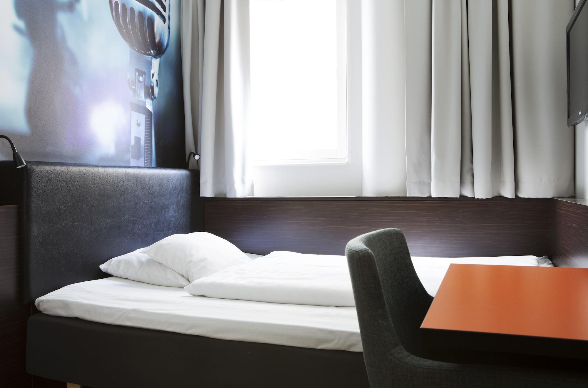 Comfort Hotel Malmoe Exterior photo
