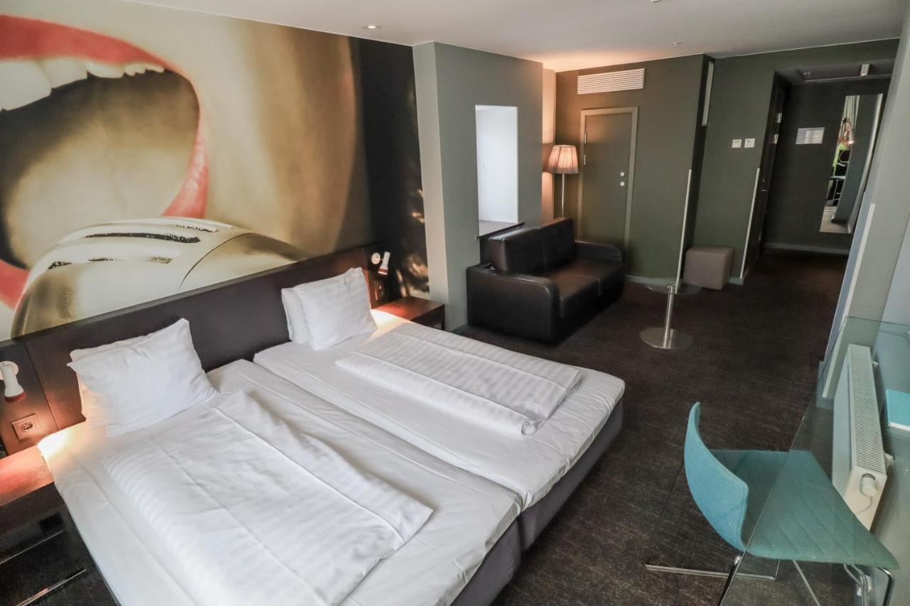 Comfort Hotel Malmoe Exterior photo
